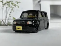 トミカ ミニカー アルトラパンローダウンカスタム改造品のサムネイル