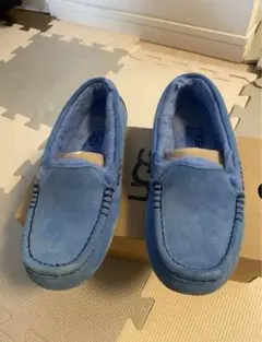2025年最新】UGG カラー：ブルー系 モカシンの人気アイテム - メルカリ
