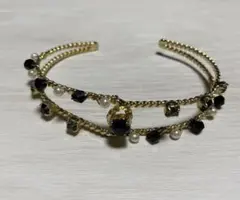 ゴールドカラー　バングル　ラインストーン