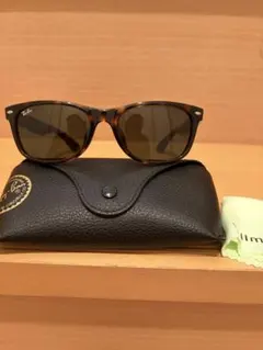 【良品】Ray-Ban ニューウェイファーラー RB2132F 902