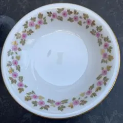 Noritake 花柄皿 10枚セット　直径14.2センチ 高さ3.5センチ