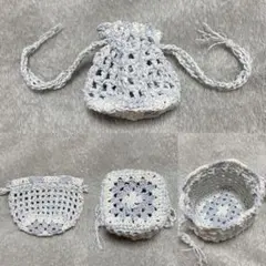 【ハンドメイド】ミニ巾着　ホワイト×ロイヤルブルー　かぎ編み　マチあり　マーブル