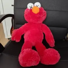 kaws ぬいぐるみ