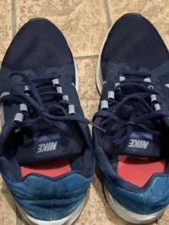 Nike ネイビー ランニングシューズ