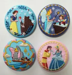 ディズニー 刺繍 缶バッジ 4点 白雪姫、ダンボ、ピノキオ、シンデレラ 未使用