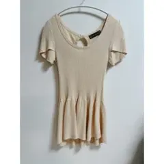 CECIL McBEE　裾フリルトップス 半袖