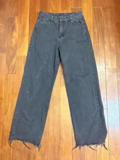 ダークグレー ワイドレッグデニム