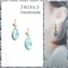 No.1068-E 海☆クラゲ☆レジン☆ピアス・イヤリング - メルカリ