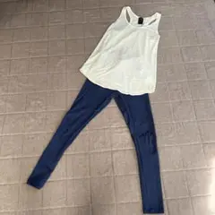 adidasKARLIE KLOSS ヨガタンクトップ　サイズOT SALE‼️