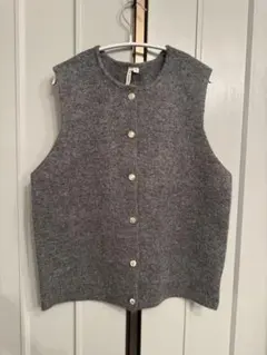 新品　しまむら　hkworkslondon ニットベスト