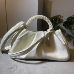 Item thumbnail for item 175bbdc6-501e-4f50-b50f-aea841d75563