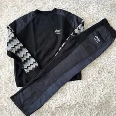 AndersonBell × asics スウェットセットアップのサムネイル