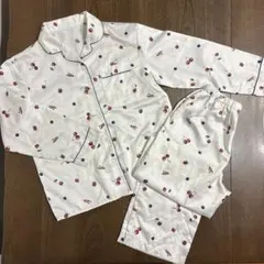 GU 美品 チェリー柄 サテンパジャマ 長袖 パンツ　150