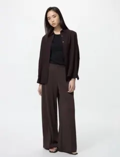 UNIQLO クレープジャージーストレートパンツ(丈標準)ダークブラウン M