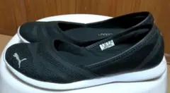 pumaバレエシューズ