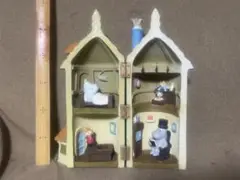 【パカっと開く】ムーミンハウス　キーフック　印鑑置き　キーケース かわいい
