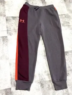 Under Armour ジャージパンツ グレー160センチ　トレーニングパンツ