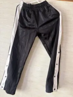 サイドボタン付きパンツ ブラック/ホワイト　バスケットズボン