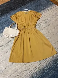 Ehyphenworldgallery ワンピース　Mサイズ