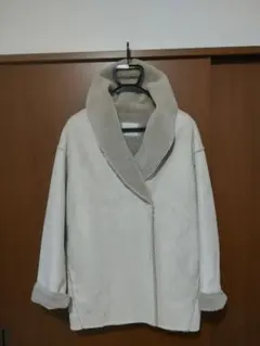 クリーム色 スエード風 ジャケット