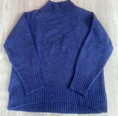 GU パフィータッチハイネックチュニック Mサイズ 青 ブルー　値下げ