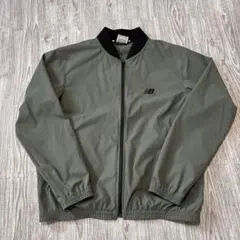 New Balance オリーブグリーン ジャケット