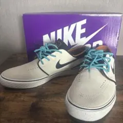 Nike SB ZOOM JANOSKI OG+ スニーカー