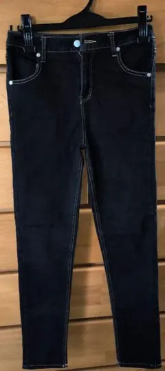 【美品・ストレッチ◎】濃紺スキニーデニムパンツ スティッチが可愛い