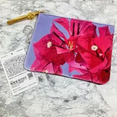 【新品未使用品】フラットポーチ❤️メイクポーチ❤️ベロア❤️パープル❤️花柄❤️刺繍❤️