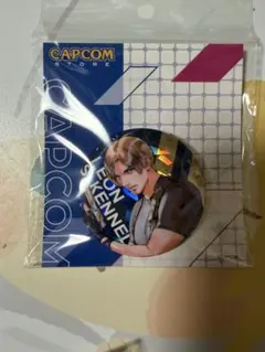 バイオハザード ホログラム缶バッジ レオン カプコンストア 実田千聖