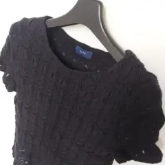 ★美品★　黒 レース編み 半袖トップスのサムネイル