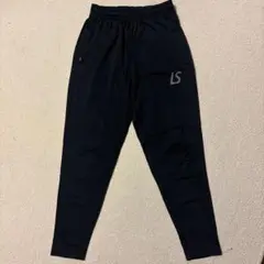 LSロゴ スリムフィット ブラックパンツ