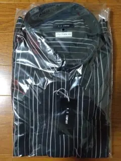 メンズシャツМサイズ　長袖シャツ　ストライプ