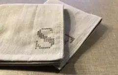 刺繍　タオルハンカチ　M