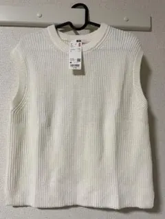ユニクロ ホワイト ノースリーブ ニット M