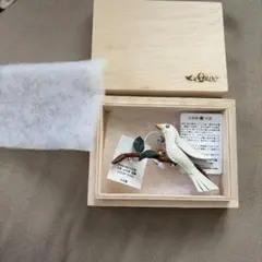 白い鳥 ブローチ
