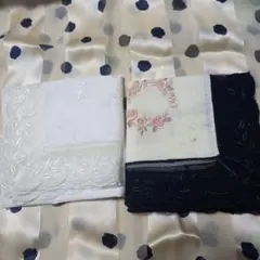 NINA RICCI　ニナリッチ　刺繍入りレースハンカチ2枚セット