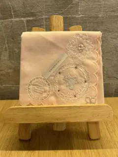ぽ*ん様 ANTEPRIMA 花柄 刺繍ピンクのサムネイル