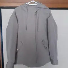 【GU】 マウンテンパーカー