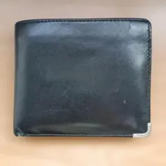中古　フェラガモ　レザー製 黒 二つ折り財布　Ferragamoのサムネイル