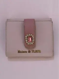 Maison de FLEUR 二つ折り財布のサムネイル