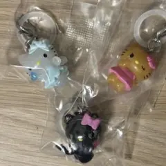 ハローキティ　めじるしアクセサリー　天使　日焼け　小悪魔