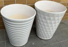 Ｊ植木鉢 2個セット 陶器製　胡蝶蘭　　大きめ J植木鉢 2個セット 陶器製 胡蝶蘭 大きめ - メルカリ