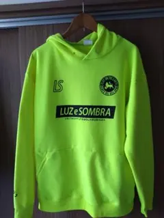 【Luz e sombra】ルースイソンブラ　フーディ