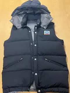 マウンテンイクイップメント•ブラックダウンベスト Lサイズ