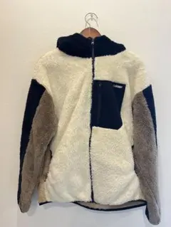 ホワイト フリースジャケット