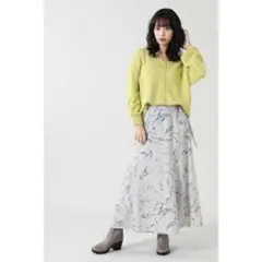 ローズバッド ROSEBUD スカート サテン フレア