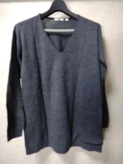 UNIQLO ユニクロ ピュアウールグレーニットセーター