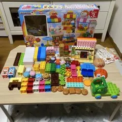 アンパンマンとみんなのおみせ たっぷりブロックDX ベビーブック付録おまけ付き