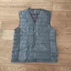 ユニクロUNIQLO ウルトラライトダウンベスト Sグレー